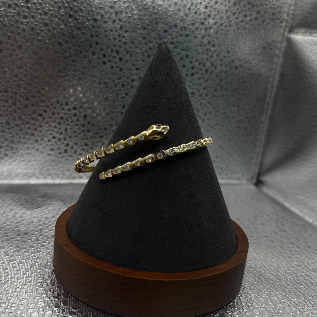 BRACELET SNAKE SHAPE 14K YELLOW GOLS AND DIAMOND 1.75CT