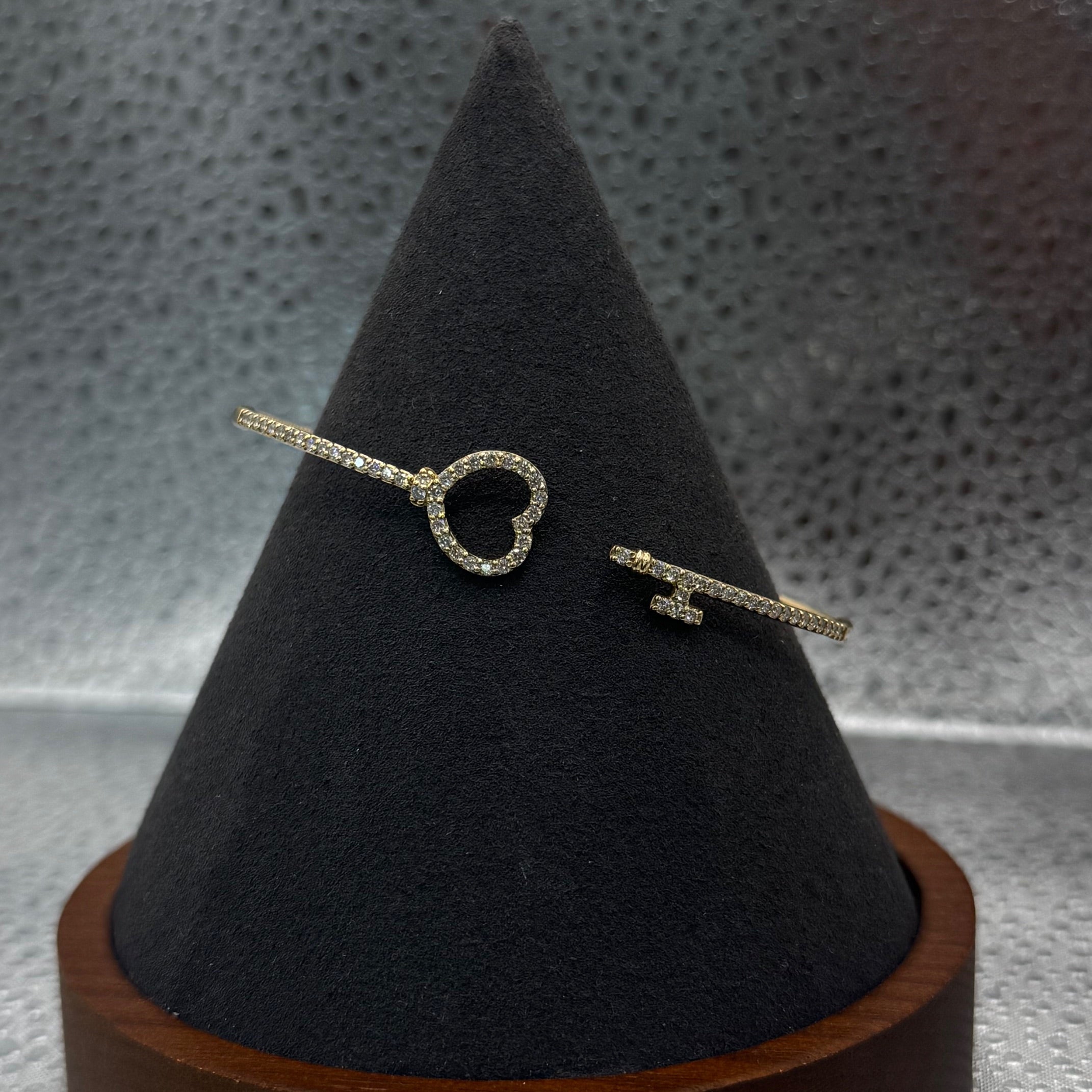 BRACELET 14K YELLOW GOLD DIAMODS 0.62 CT