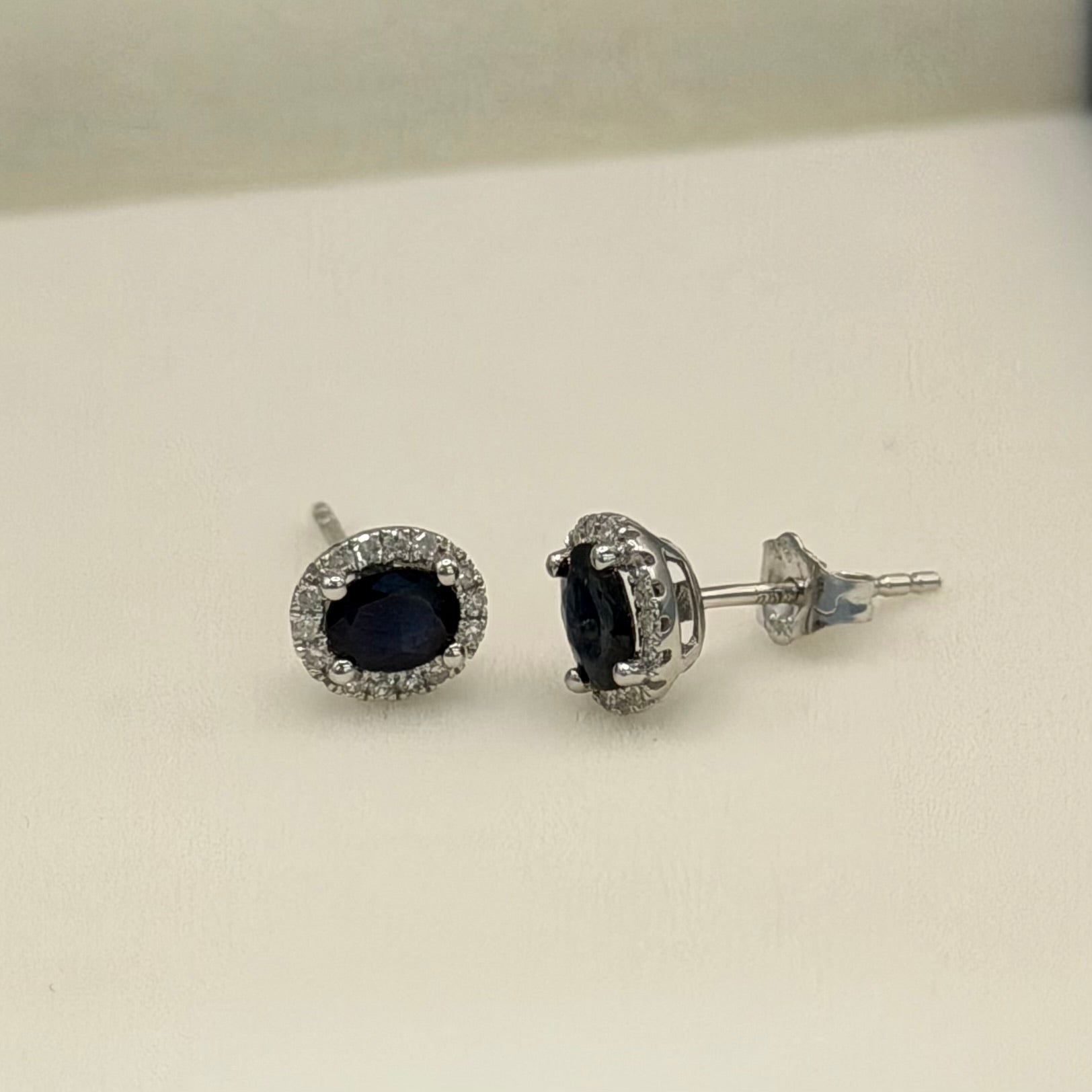 14K WHITE GOLD .11 DIAMOND .91 CT SAPPHIRE