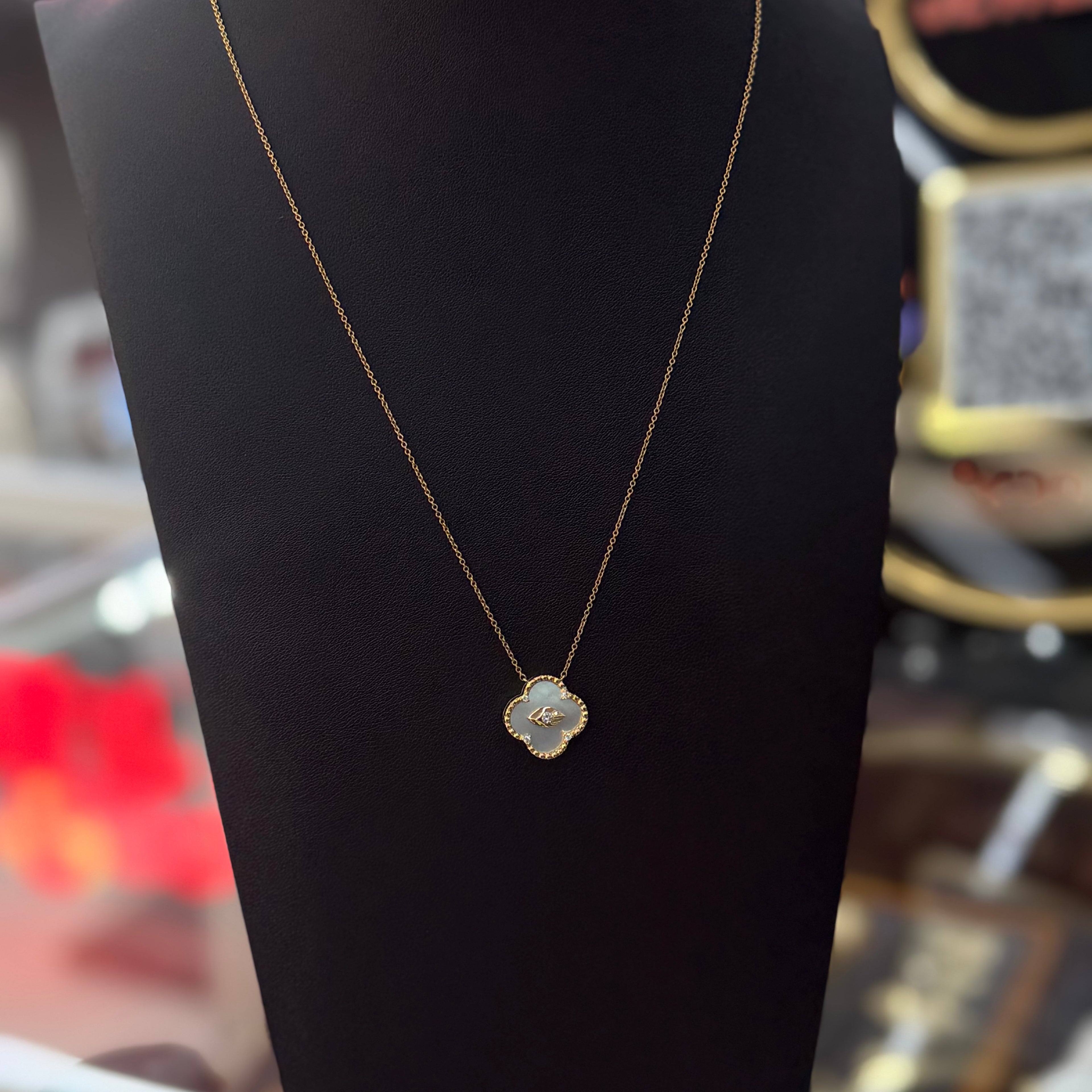 NECKLACE  14K DIAMONDS 0.08CT